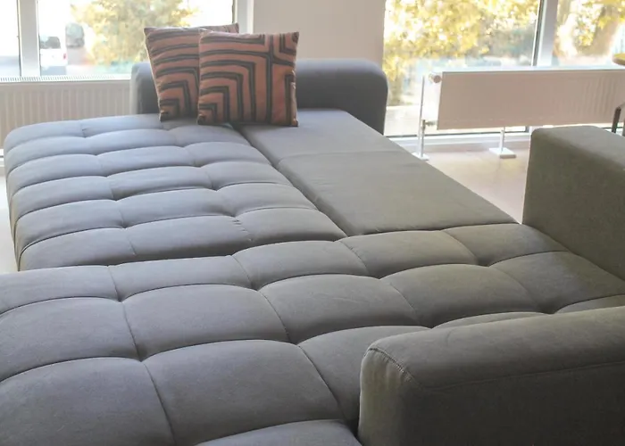 New York - Fuer Freunde & Familien, Stadtnah, Parkplatz, E-ladestation, Gitterbox Fuer Fahrraeder, Fitnessstudio, Digitale Gaestemappe Mit Restaurant- Und Unternehmenstipps 科布倫茨