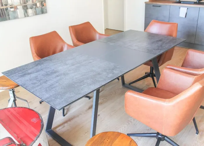 Apartamento New York - Fuer Freunde & Familien, Stadtnah, Parkplatz, E-ladestation, Gitterbox Fuer Fahrraeder, Fitnessstudio, Digitale Gaestemappe Mit Restaurant- Und Unternehmenstipps *
