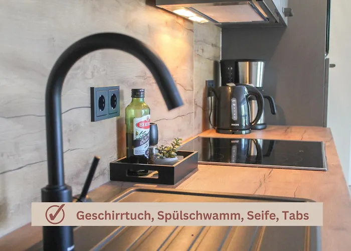 New York - Fuer Freunde & Familien, Stadtnah, Parkplatz, E-ladestation, Gitterbox Fuer Fahrraeder, Fitnessstudio, Digitale Gaestemappe Mit Restaurant- Und Unternehmenstipps Coblença